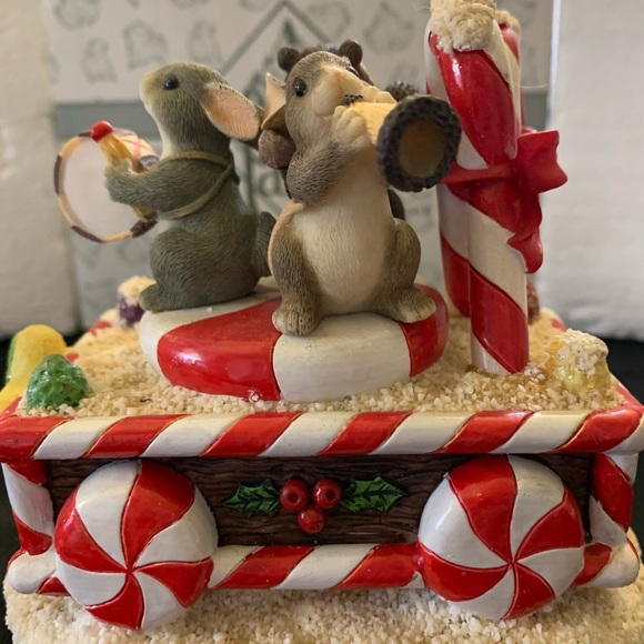 Fitz and Floyd Charming Tails Christmas figurine - Picture 2 of 8